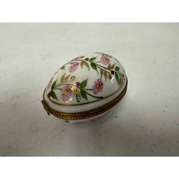 Vintage Limoges France Porcelain Egg-Shaped Hinged Trinket Box Floral Design - Picture 7 of 10